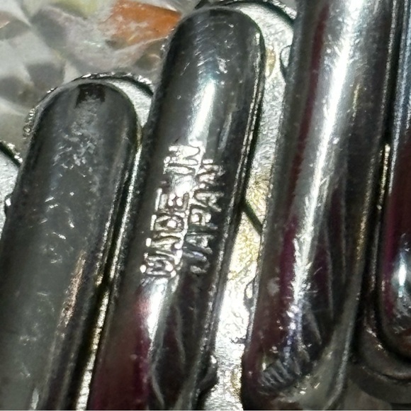 Vintage Japan rhinestone crystal ab expandable bracelet - Picture 4 of 6